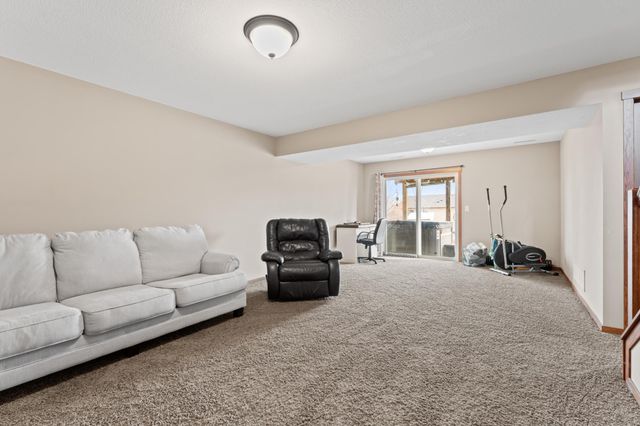 3636 46th Avenue NW, Rochester, MN 55901