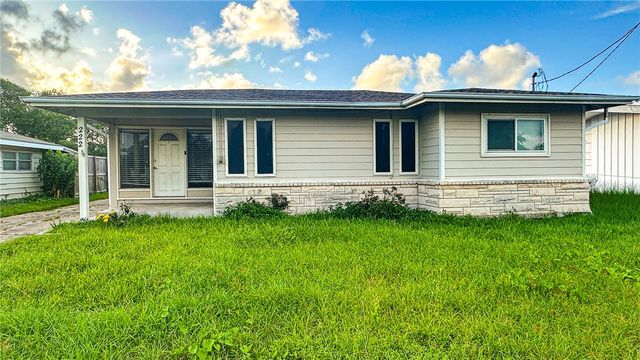222 DODDRIDGE, Corpus Christi, TX 78411