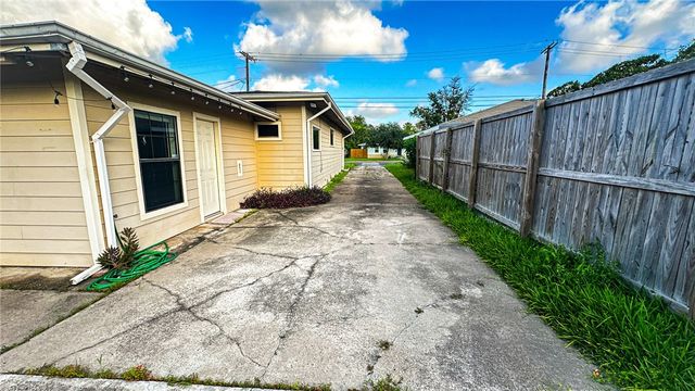 222 DODDRIDGE, Corpus Christi, TX 78411