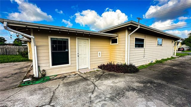 222 DODDRIDGE, Corpus Christi, TX 78411