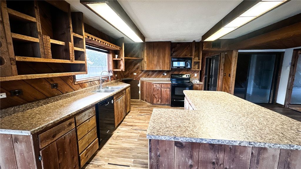 222 DODDRIDGE, Corpus Christi, TX 78411 — photo 4
