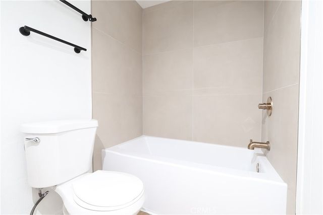 2232 Joana, Santa Ana, CA 92705