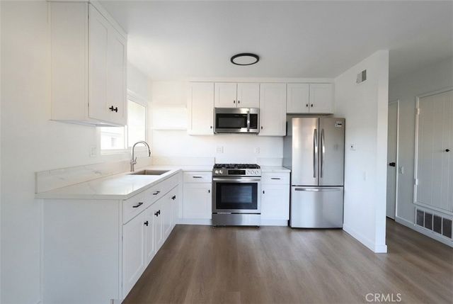 2232 Joana, Santa Ana, CA 92705