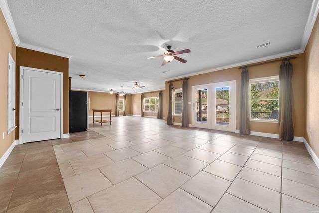 104 Four Oaks Lane, Hot Springs, AR 71901