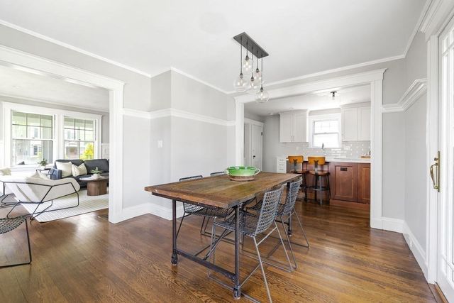 11 Mayo Ave, Needham, MA 02492