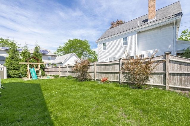 11 Mayo Ave, Needham, MA 02492