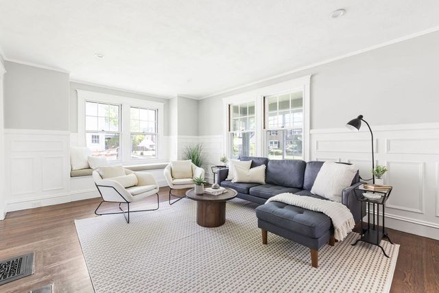 11 Mayo Ave, Needham, MA 02492