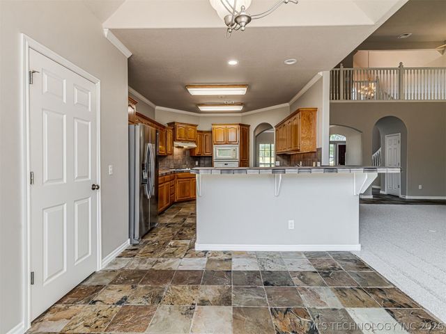 12591 Longhorn Court, Glenpool, OK 74033