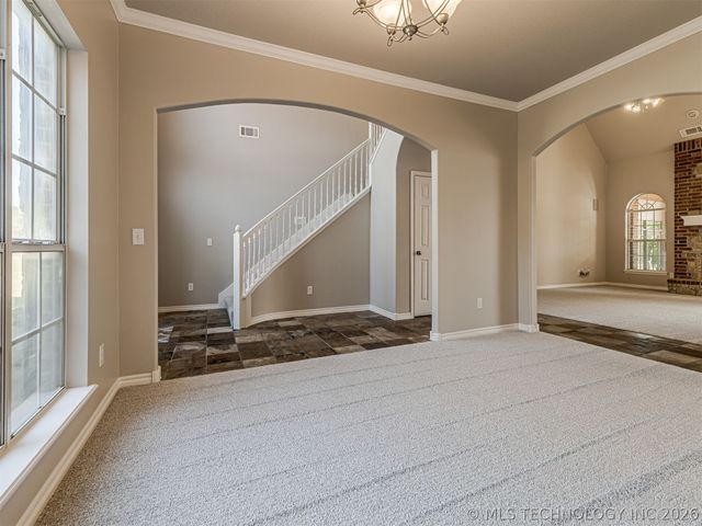 12591 Longhorn Court, Glenpool, OK 74033