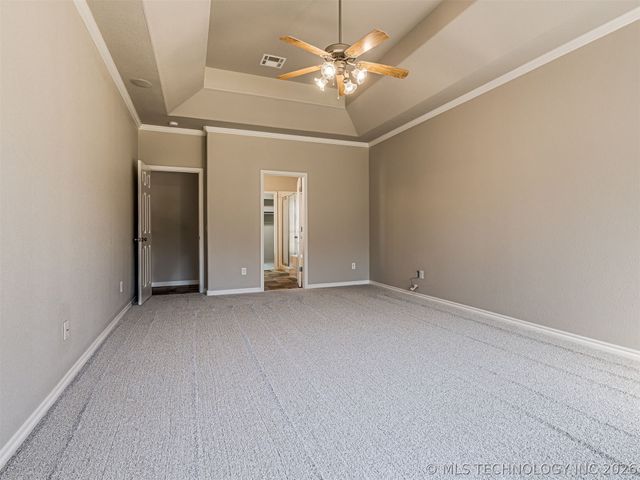 12591 Longhorn Court, Glenpool, OK 74033