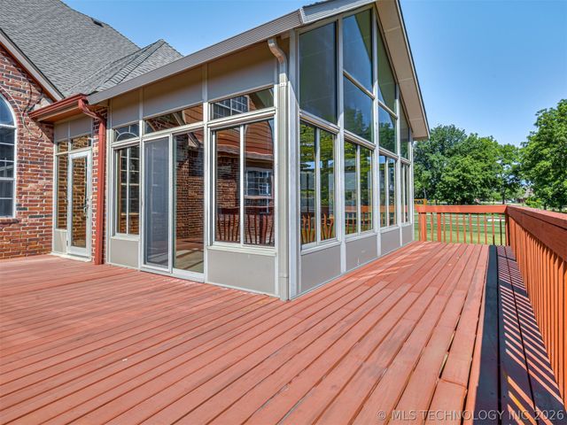 12591 Longhorn Court, Glenpool, OK 74033