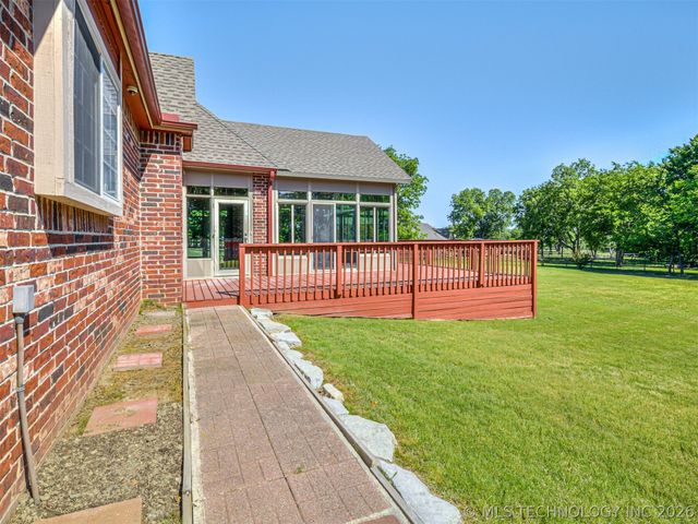 12591 Longhorn Court, Glenpool, OK 74033
