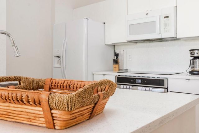 720 S Sapodilla Avenue 514, West Palm Beach, FL 33401