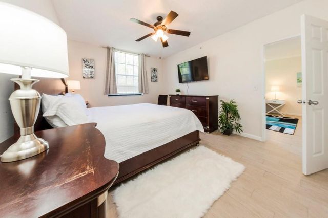 720 S Sapodilla Avenue 514, West Palm Beach, FL 33401