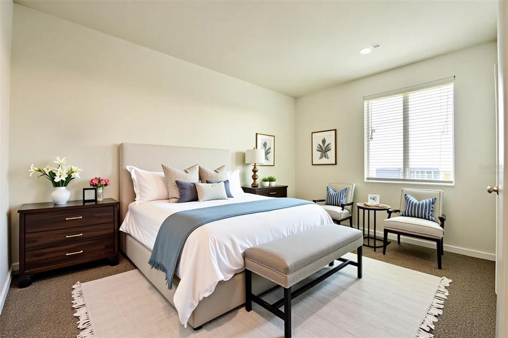 Image 13 of property listing at 286 BOGEY DRIVE, Davenport, FL 33896