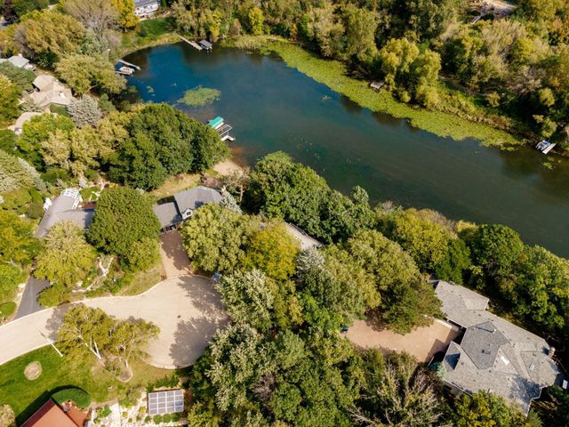 12050 48th Avenue N, Plymouth, MN 55442