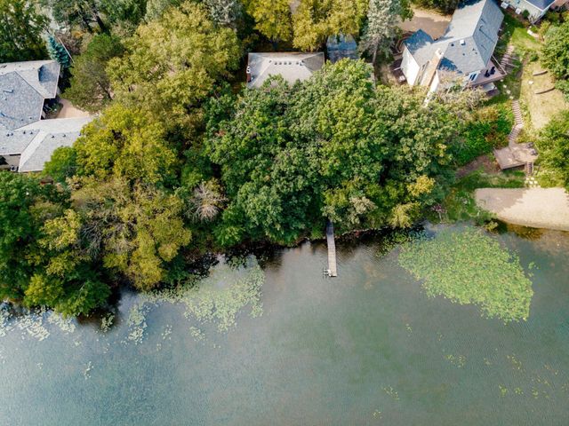 12050 48th Avenue N, Plymouth, MN 55442