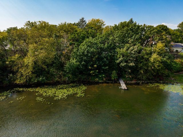 12050 48th Avenue N, Plymouth, MN 55442