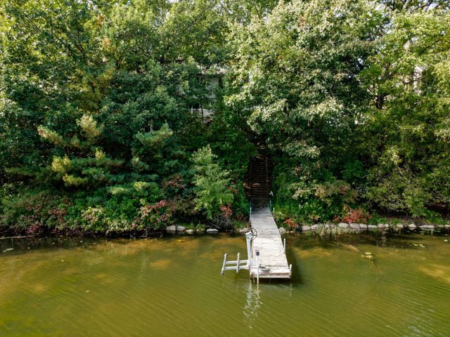 12050 48th Avenue N, Plymouth, MN 55442