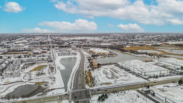 342 Klein Creek Court 5E, Carol Stream, IL 60188