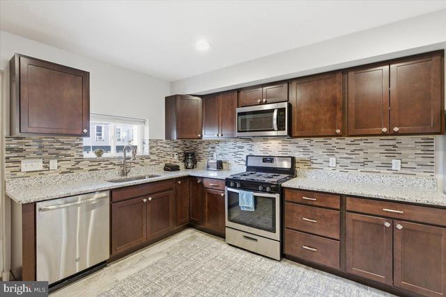 340 OLDHAM ST, Baltimore, MD 21224