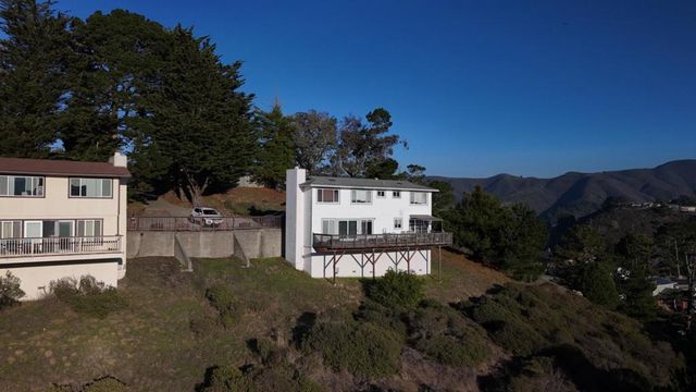 1222 Lerida Way, Pacifica, CA 94044