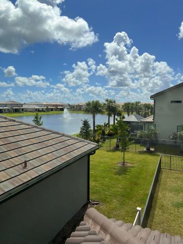 8246 Cadre Noir Road, Lake Worth, FL 33467