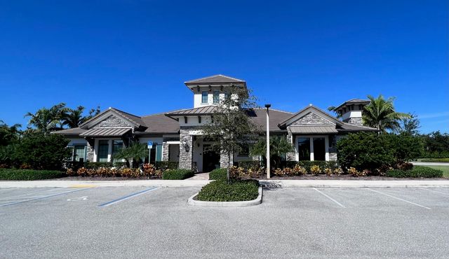 8246 Cadre Noir Road, Lake Worth, FL 33467