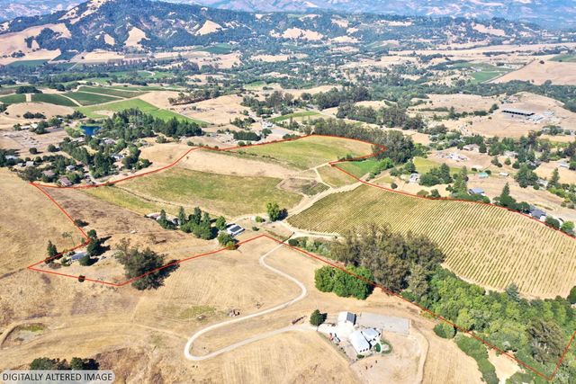 4889 Grange Rd, Santa Rosa, CA 95404