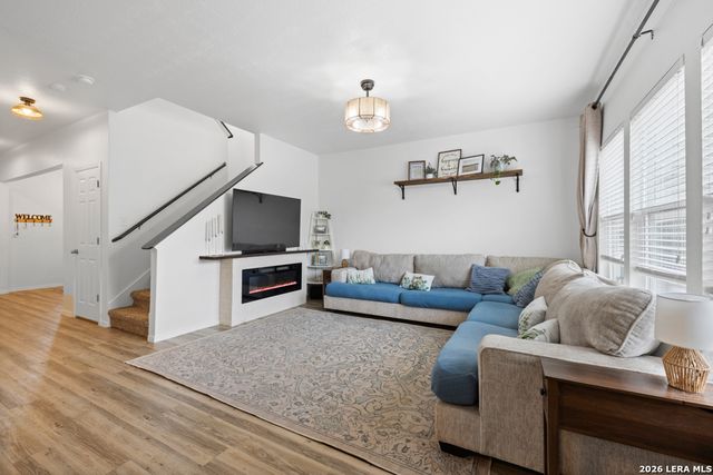 2431 Rainbow Basin, Converse, TX 78109