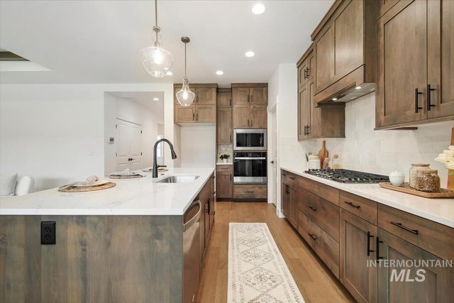 10851 W Lahinch Ln, Kuna, ID 83634