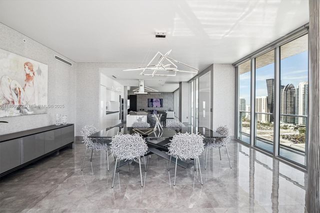 330 Sunny Isles Blvd 5-UPH04, Sunny Isles Beach, FL 33160