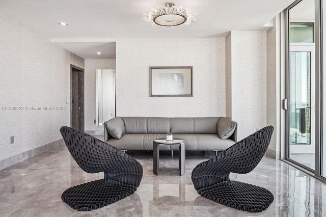 330 Sunny Isles Blvd 5-UPH04, Sunny Isles Beach, FL 33160