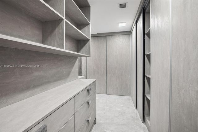 330 Sunny Isles Blvd 5-UPH04, Sunny Isles Beach, FL 33160