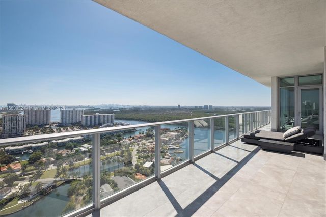 330 Sunny Isles Blvd 5-UPH04, Sunny Isles Beach, FL 33160