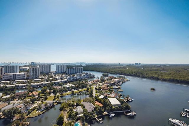 330 Sunny Isles Blvd 5-UPH04, Sunny Isles Beach, FL 33160