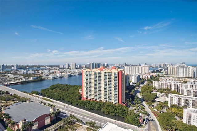 330 Sunny Isles Blvd 5-UPH04, Sunny Isles Beach, FL 33160