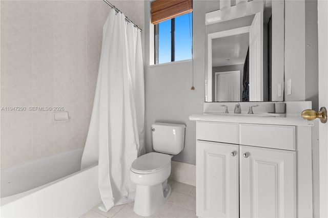 18832 SW 77th Ct, Cutler Bay, FL 33157