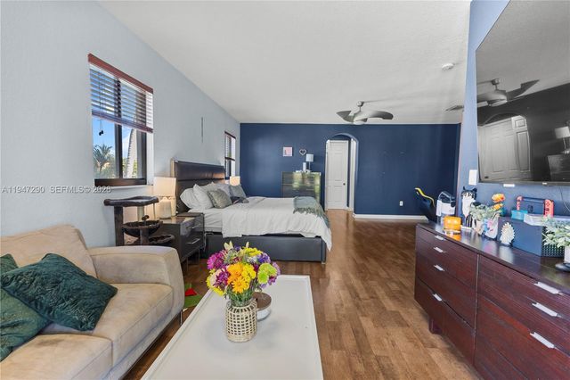 18832 SW 77th Ct, Cutler Bay, FL 33157