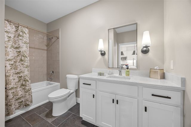 1500 Main St 207, Ely, IA 52227