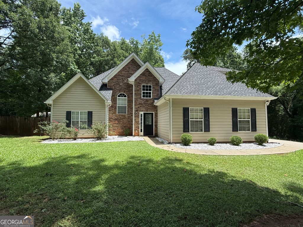 158 River Park Circle, Mcdonough, GA 30252