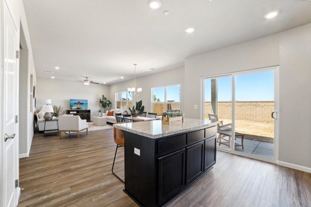 1072 Hogan Rd, Galt, CA 95632