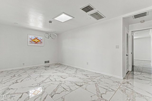 259 Crown Point Drive, El Paso, TX 79912