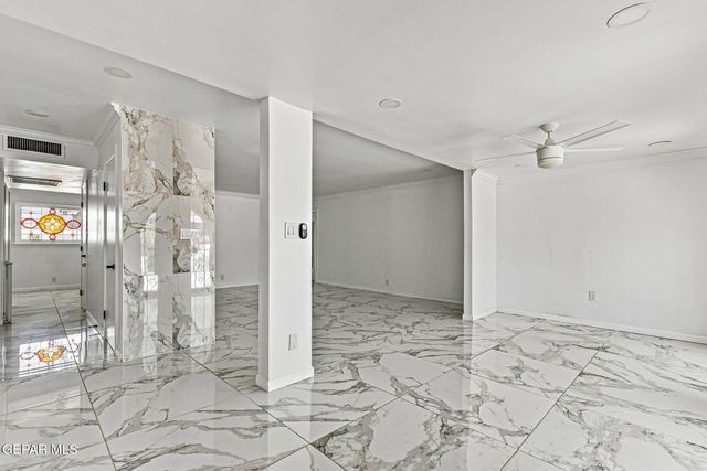 259 Crown Point Drive, El Paso, TX 79912
