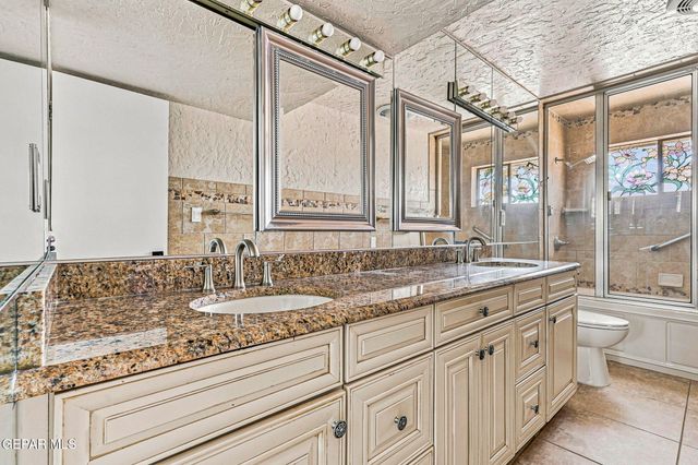 259 Crown Point Drive, El Paso, TX 79912