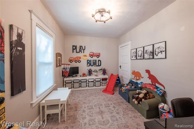 329 W Saint Clair Street, Romeo, MI 48065