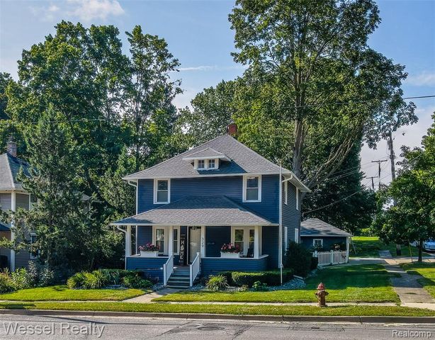 329 W Saint Clair Street, Romeo, MI 48065