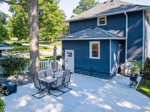 329 W Saint Clair Street, Romeo, MI 48065