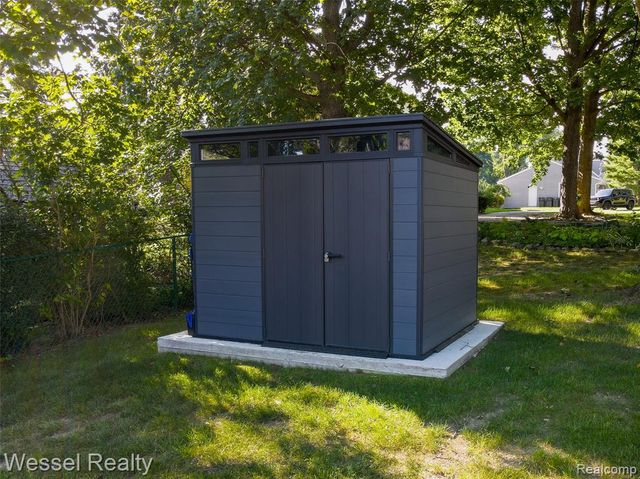 329 W Saint Clair Street, Romeo, MI 48065