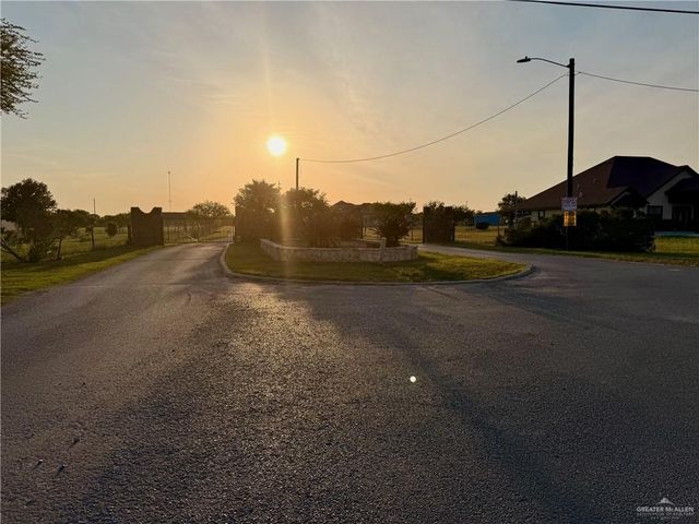 6814 Azul Street, Edinburg, TX 78542